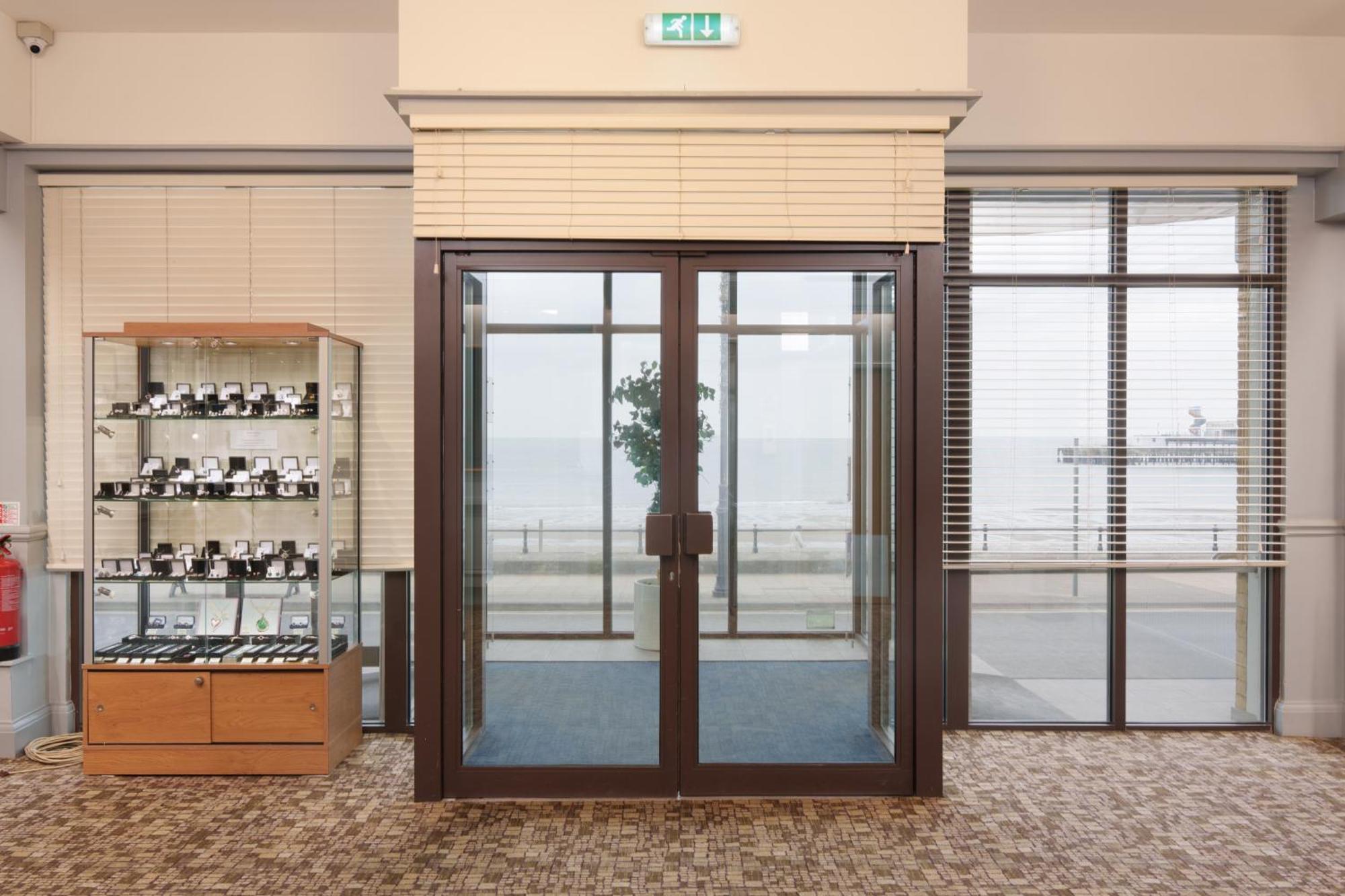 Trouville Hotel By Compass Hospitality Sandown Exteriér fotografie
