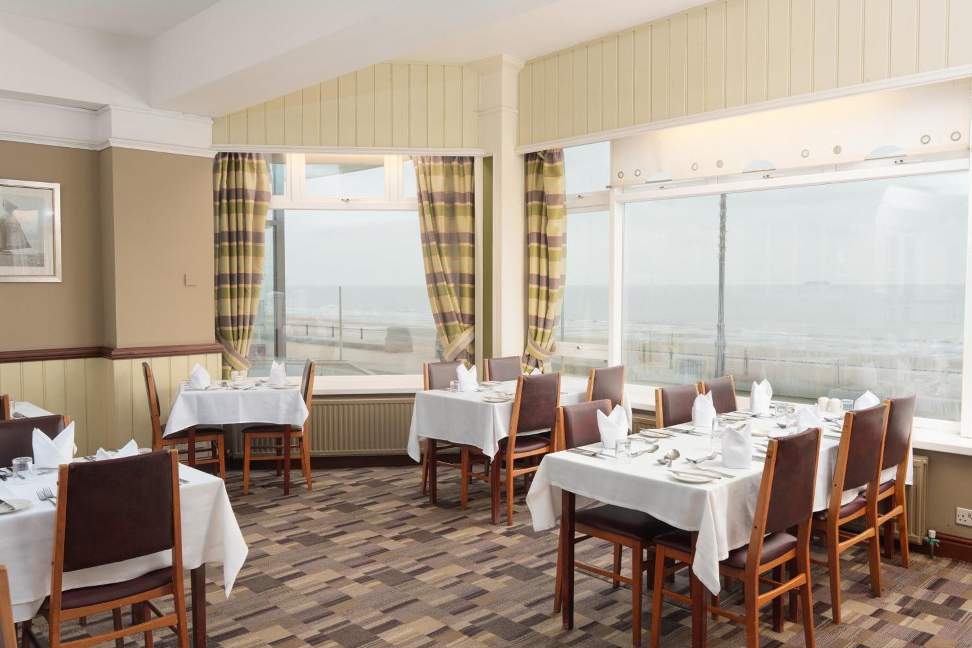 Trouville Hotel By Compass Hospitality Sandown Exteriér fotografie